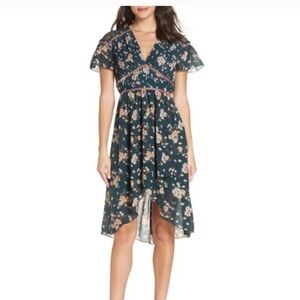 Chelsea28 dress NWT green‎ floral pleaded large
